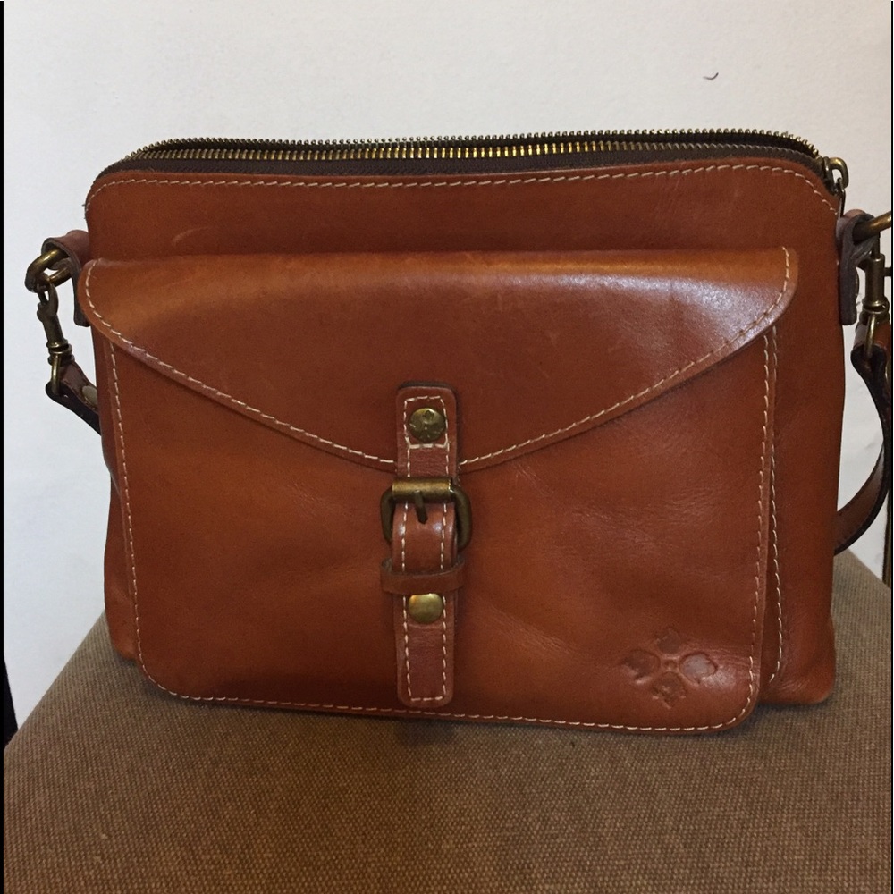 Patricia Nash Avellino crossbody - BONUS planner